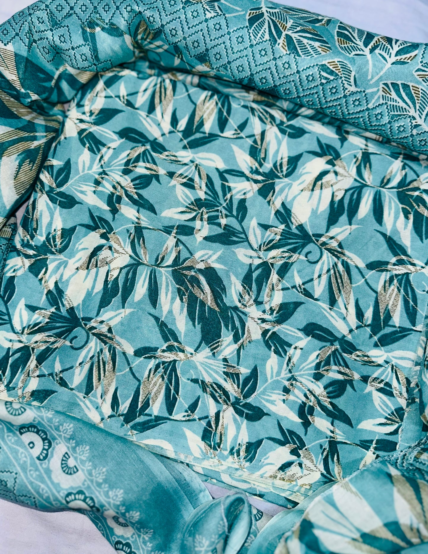 Blue Leafy Floral Cotton Suit with Printed Dupatta – Reeejhh