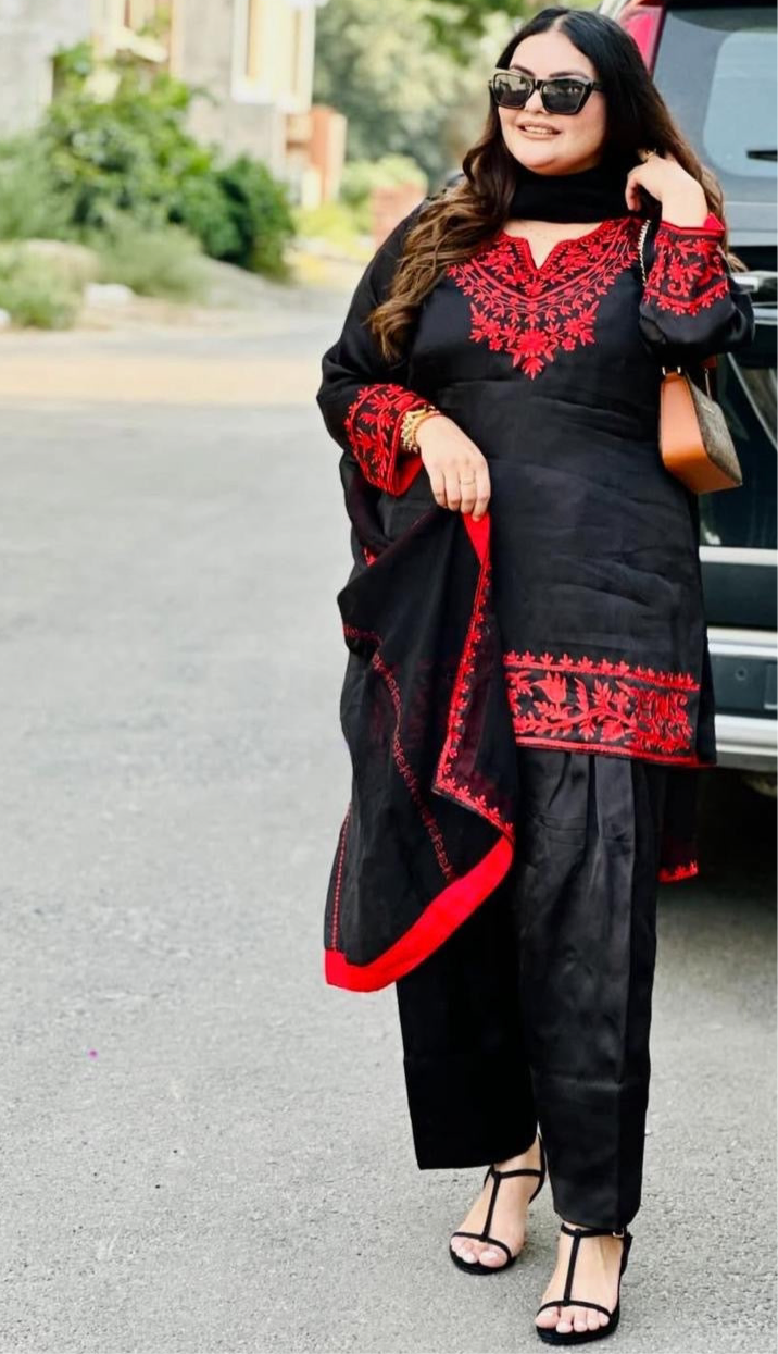 Classic Black Punjabi Suit with Red Thread Embroidery – Timeless Elegance